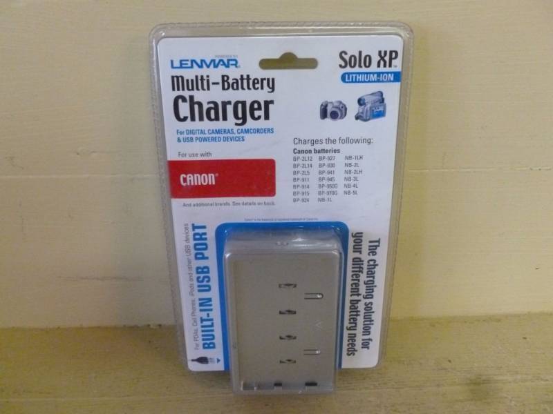 lot 94 image: New Battery Charger