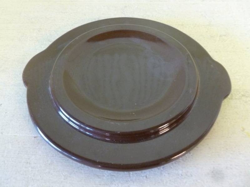 lot 177 image: New Crock Lid