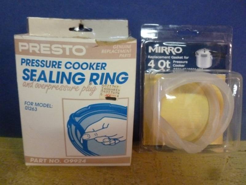lot 307 image: New Pressure Cooker Sealing Rings