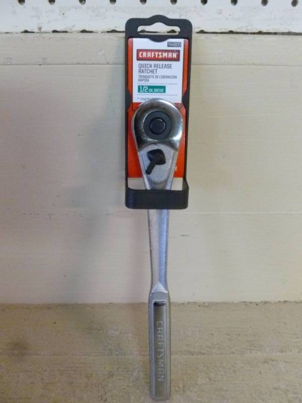 lot 328 image: New Craftsman Ratchet