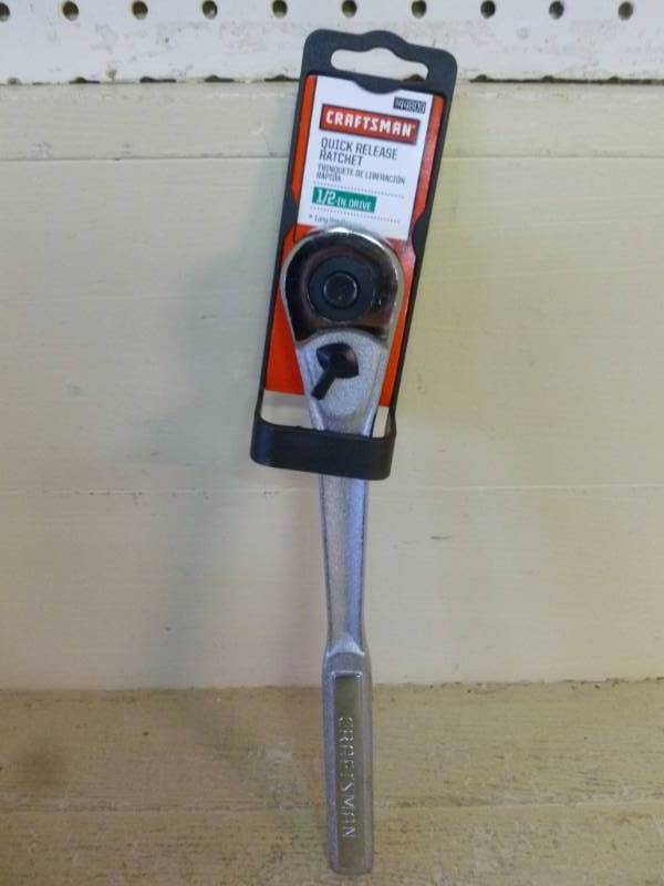 lot 329 image: New Craftsman Ratchet