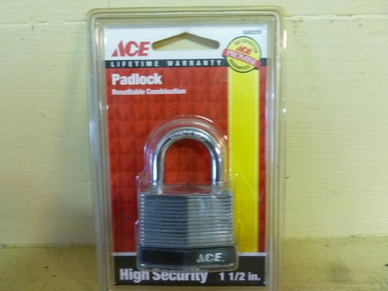 lot 339 image: New Padlock