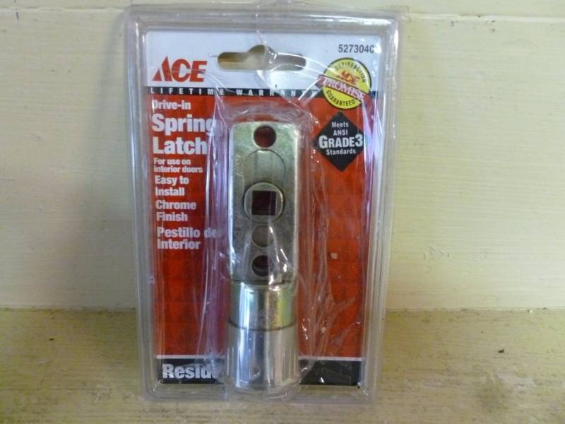 lot 346 image: New Door Latch