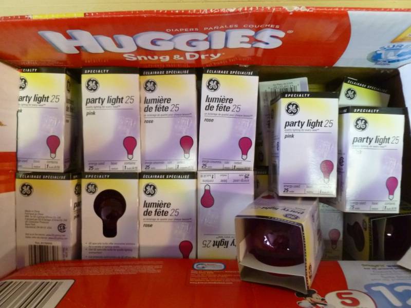 lot 366 image: New Party Light Bulbs