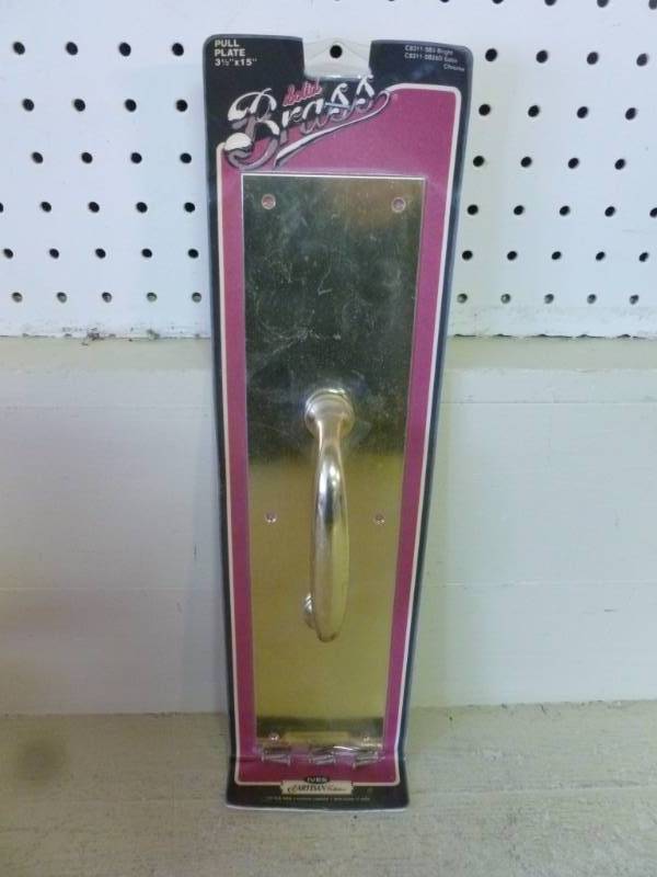 lot 387 image: New Brass Door Pull Plate