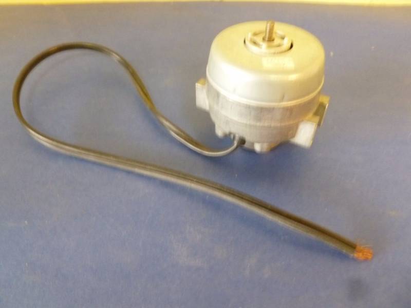 lot 402 image: New Electric Blower Motor
