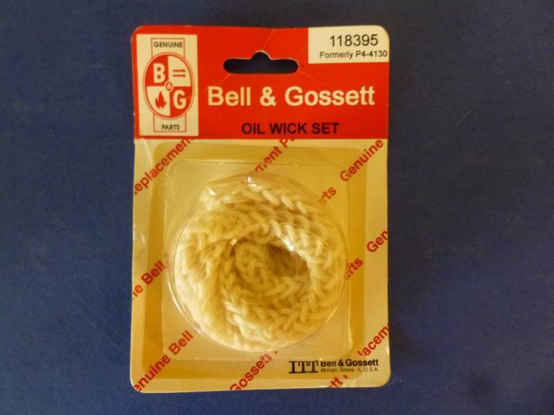 lot 422 image: New Oil Wick