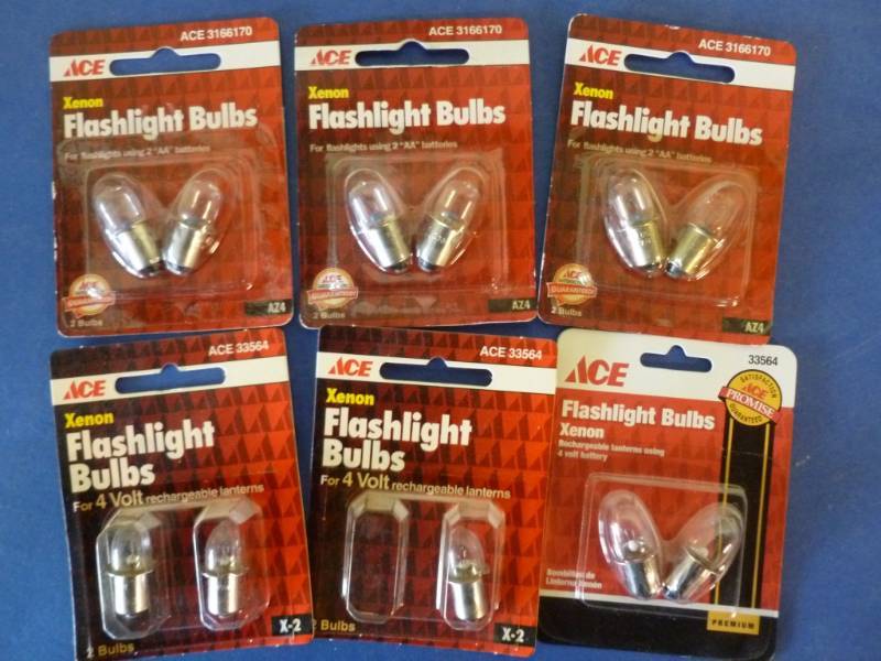 lot 448 image: New Flashlight Bulbs
