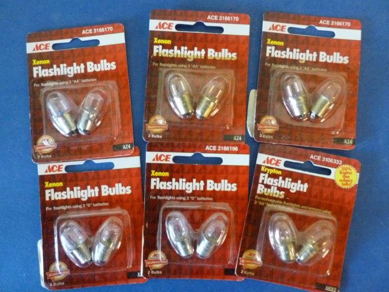 lot 449 image: New Flashlight Bulbs