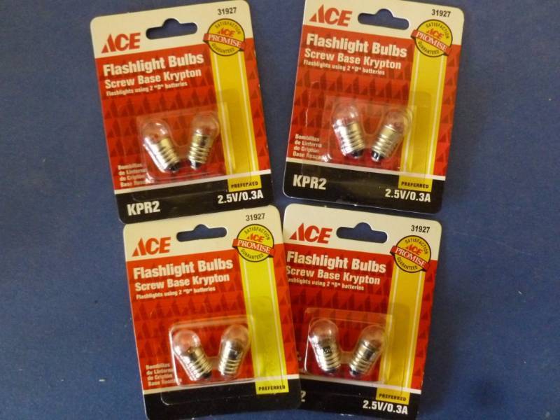 lot 450 image: New Flashlight Bulbs