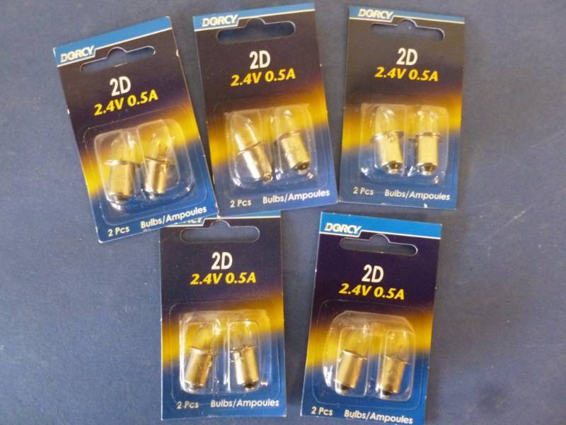 lot 459 image: New Flashlight Bulbs