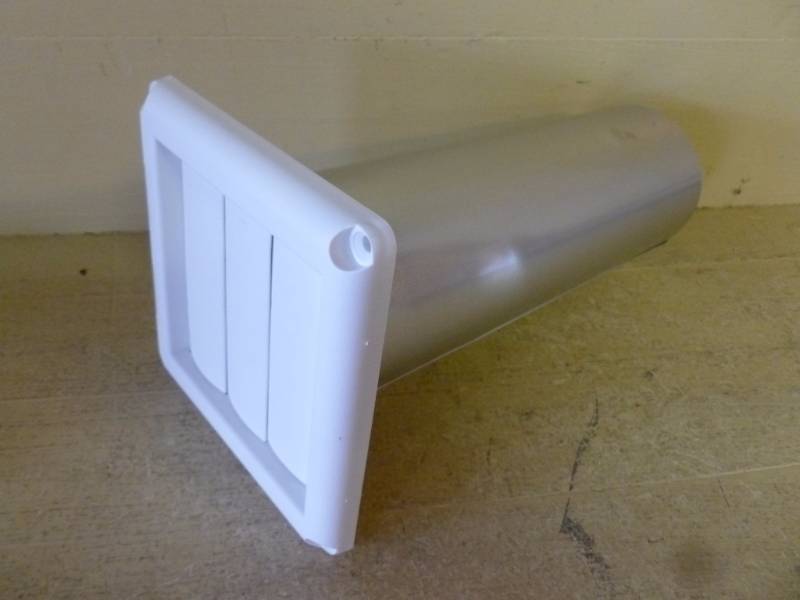 lot 553 image: New Dryer Vent