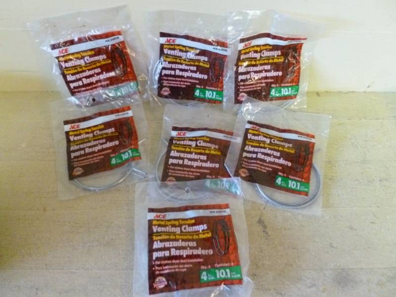 lot 572 image: New Clothes Dryer Venting Duct Clamps