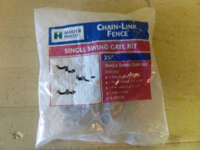 lot 618 image: New Chain Link Fence Parts