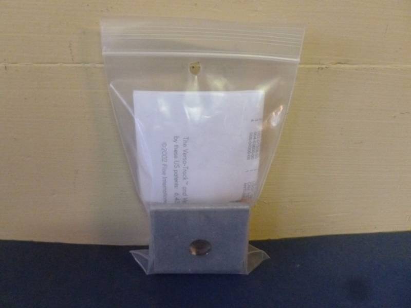 lot 633 image: New Aluminum Quick Loop Trailer Hookup Part