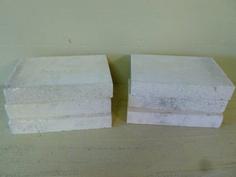 lot 671 image: New Wood Burning Stove Brick Liners