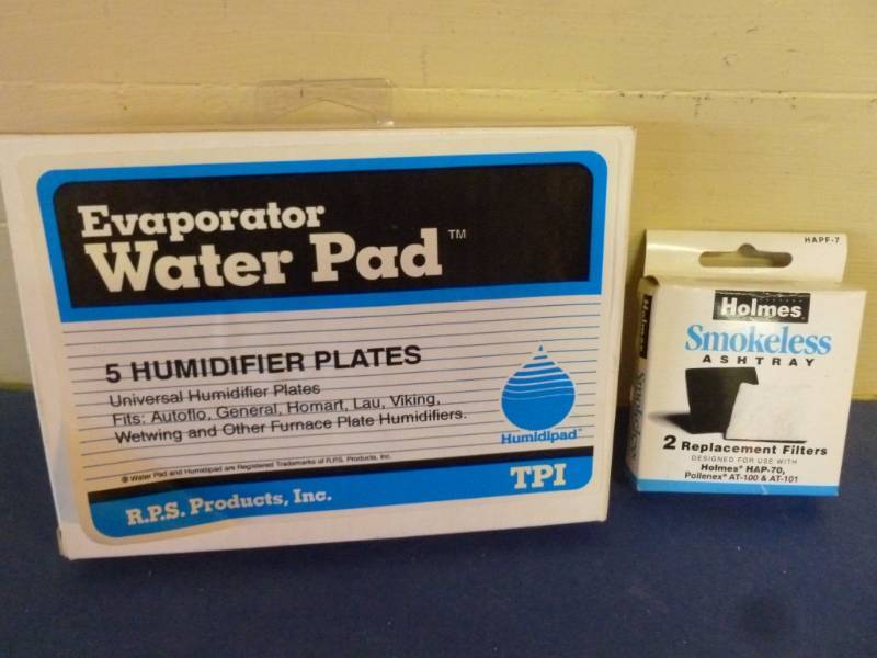 lot 689 image: New Humidifier Items