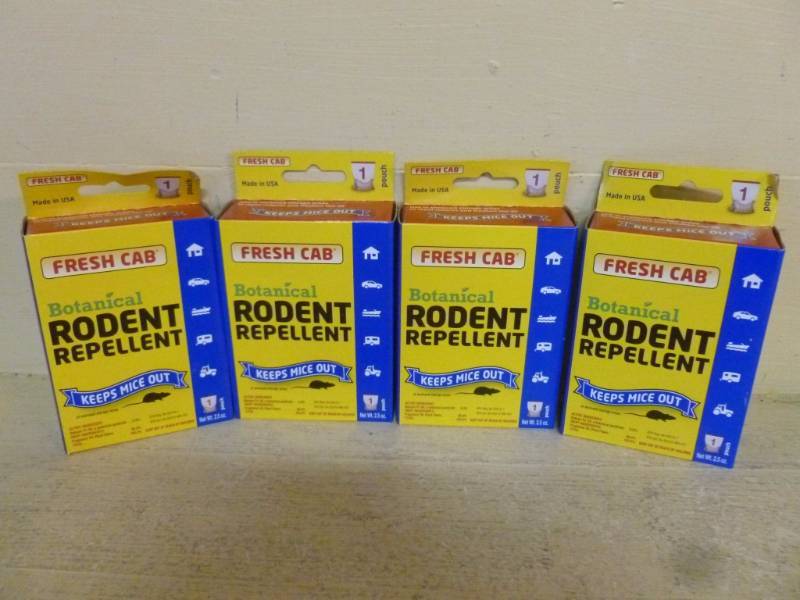 lot 712 image: New Rodent Repellent