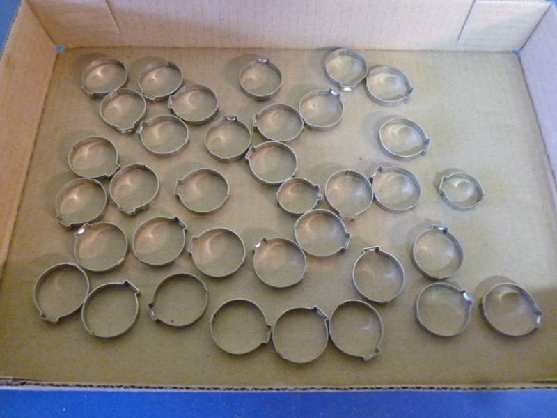 lot 792 image: New Clamps