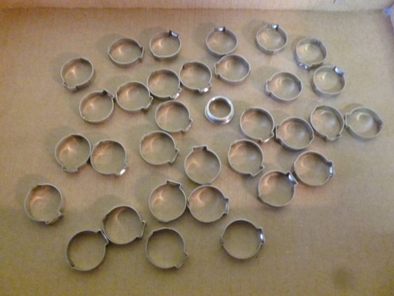 lot 796 image: New Clamps