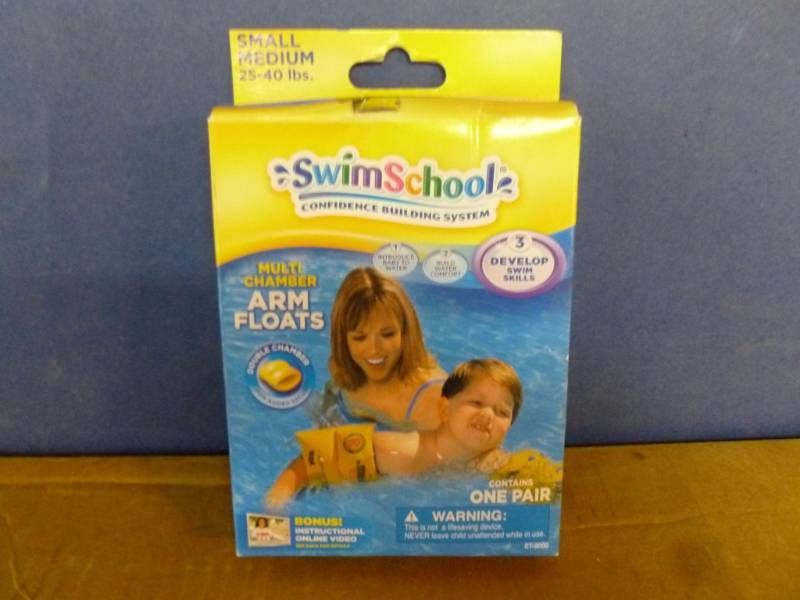 lot 823 image: New Pool Item
