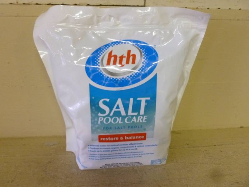 lot 851 image: New Pool Item
