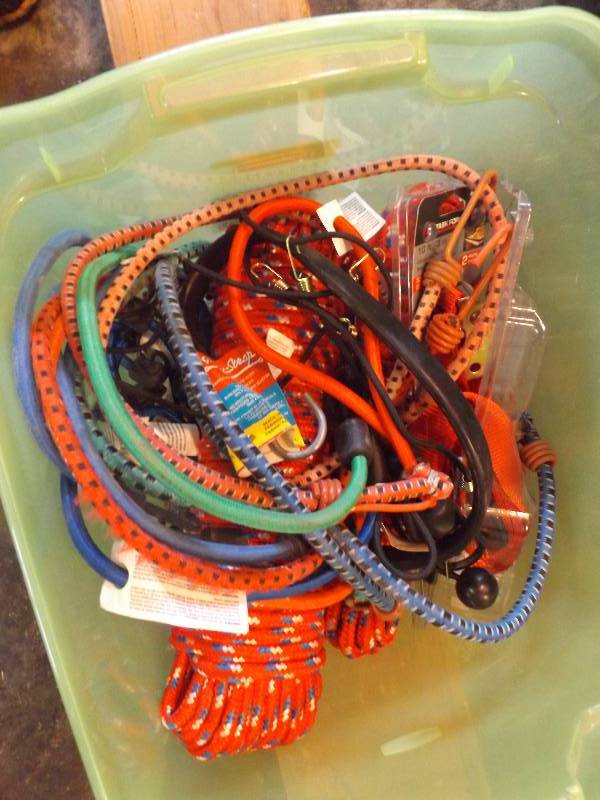 Tote of ropes and bungee cords