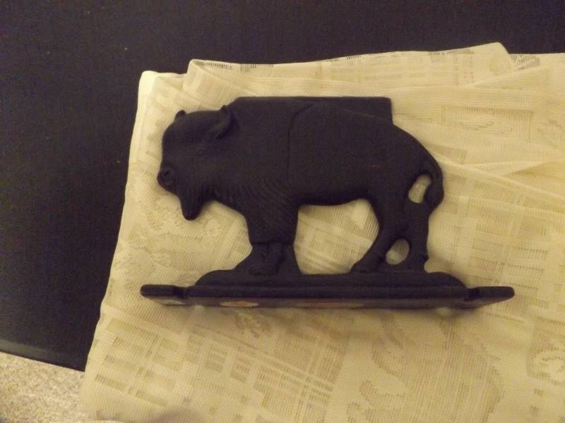 Table cloth and boot scraper