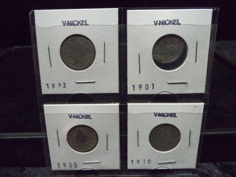 Lot - V Nickels