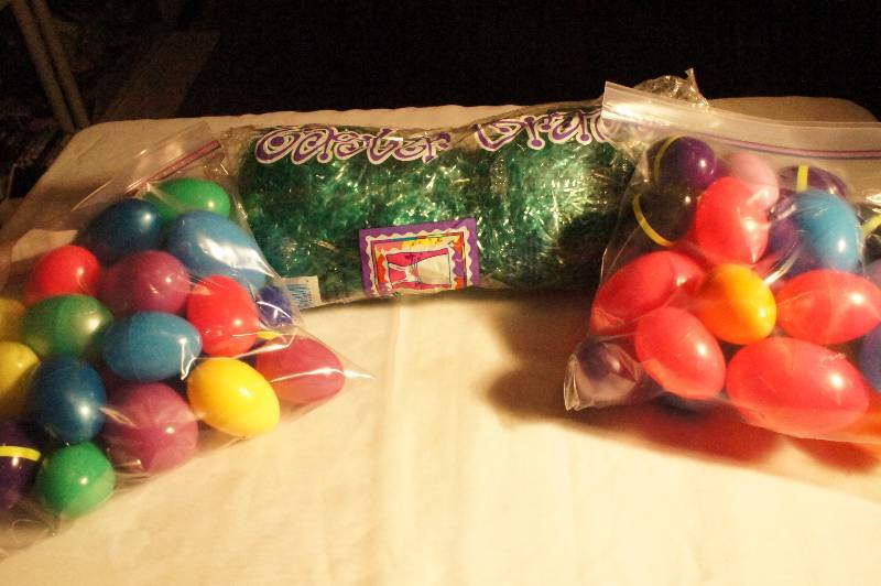 lot 483 image: Easter Lot - 2 Bags of Eggs and 1 Bag of Grass