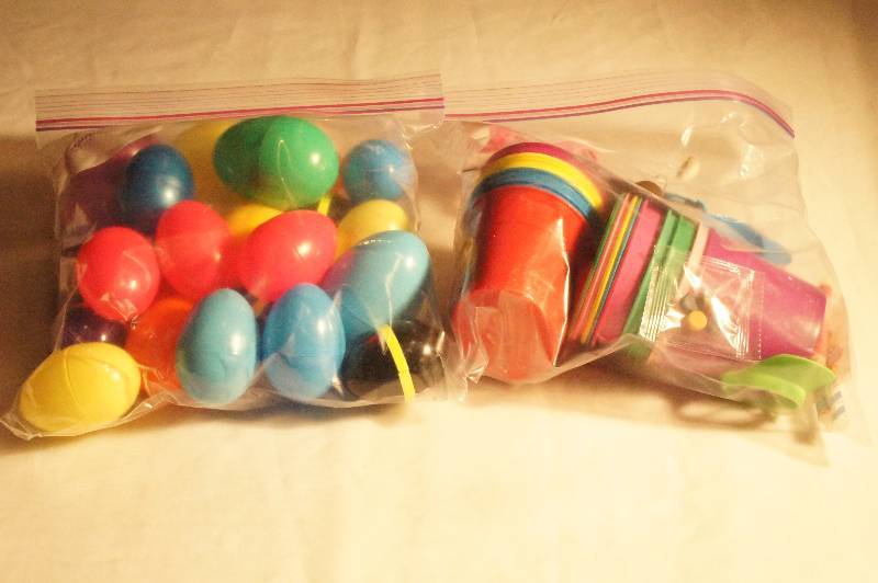 lot 486 image: Easter Lot - 1 Bags of Eggs and 1 Bag of Easter Cups and supplies for dying eggs