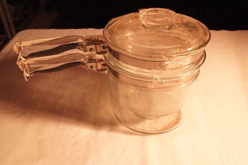 lot 487 image: Vintage Double Glass Pots with Lid and Glass Handles