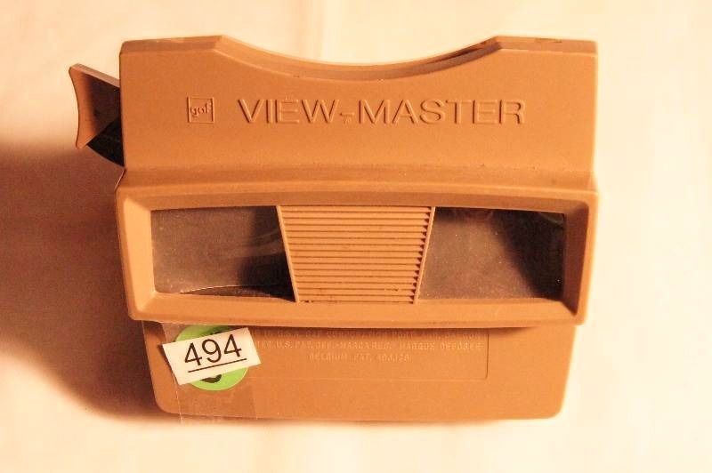 lot 494 image: Vintage Viewmaster