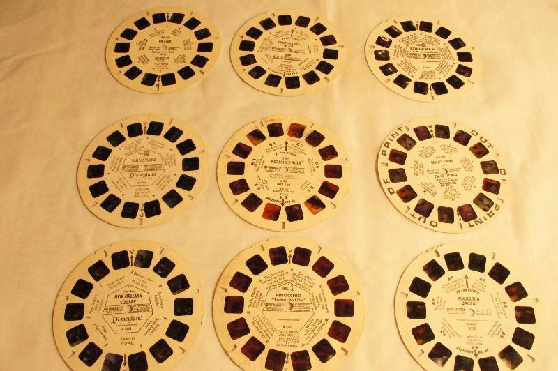 lot 499 image: Vintage View Master Slides