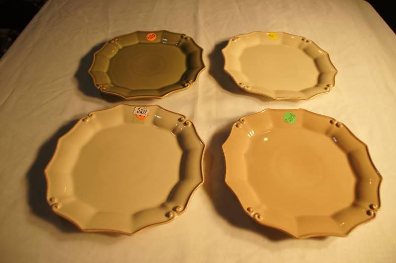 lot 529 image: Collectible Cara Stone by Carafina Vintage Port Fine Portuguese Stoneware (Set of 4 Lunch Plates)