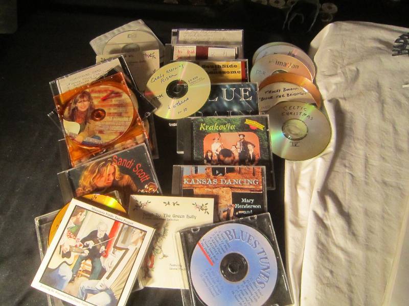 lot 623 image: Misc lot of CD 29 disc