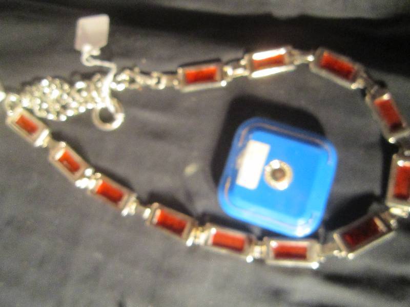 lot 647 image: LOT - Very Large Heavy Belt and Mirror Compact