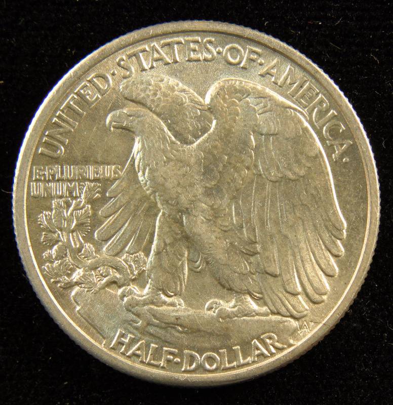 1939 WALKING LIBERTY SILVER HALF DOLLAR UNC
