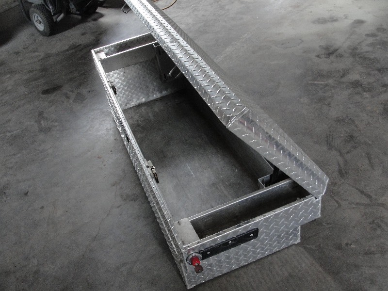 Weather Guard Cross Over Tool Box