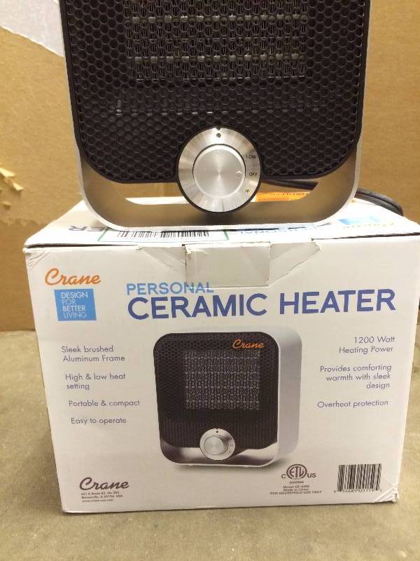 lot 21 image: Crane Ceramic Heater