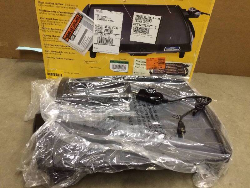 lot 29 image: Presto Griddle New