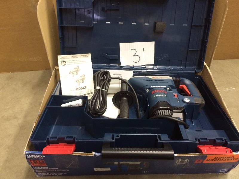 lot 31 image: Bosch 11265EVS 1-58 Spline Combination Hammer New
