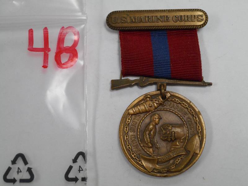 US Marine Corps Marksmanship Medal...