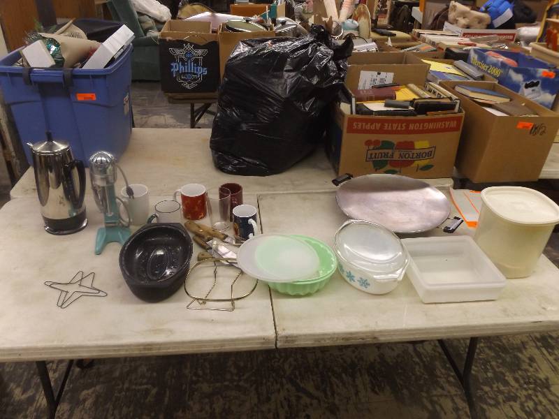 Pyrex, Tupperware, more