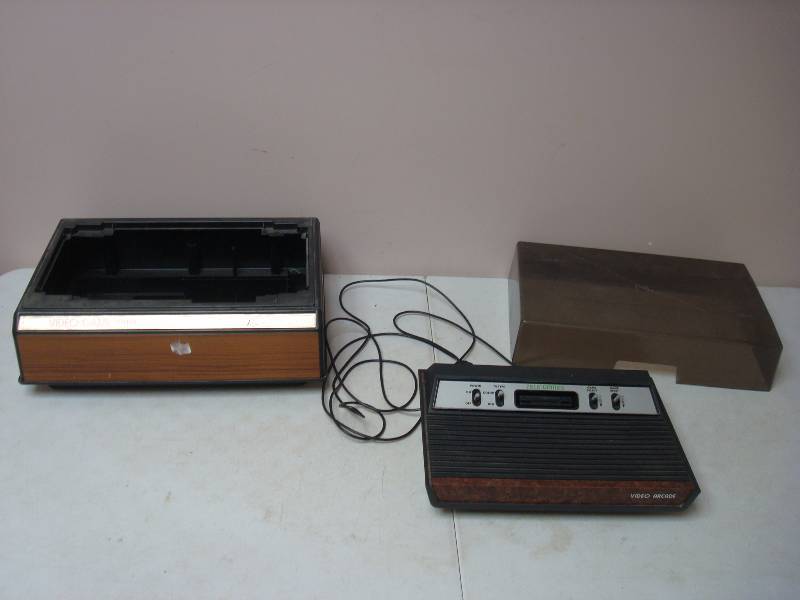 Fake Atari Console And Storage Case, Show Wea...