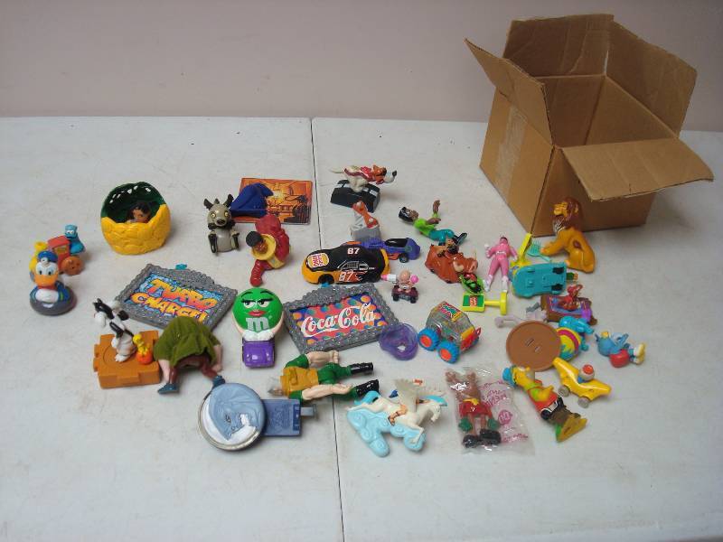 Box With Fast Food Kids Toys...
