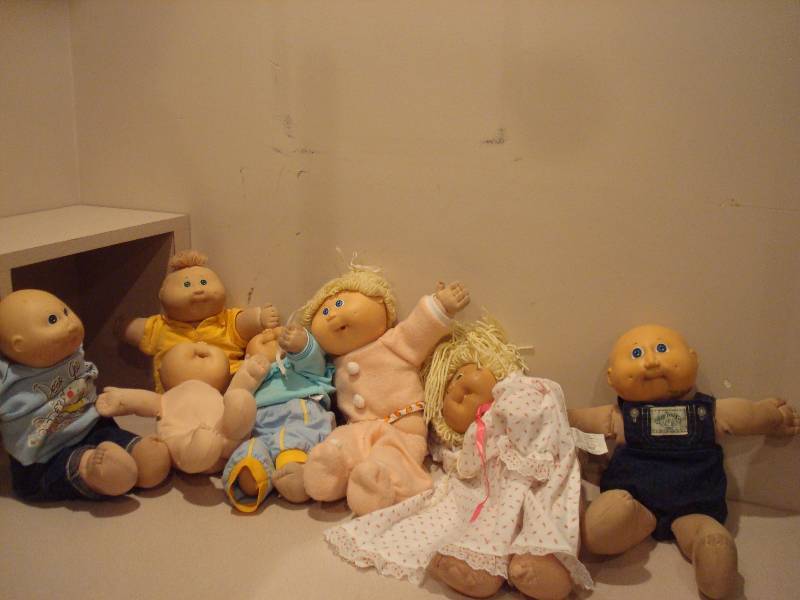 Vintage Lot Of Cabbage Patch Kids Dolls...
