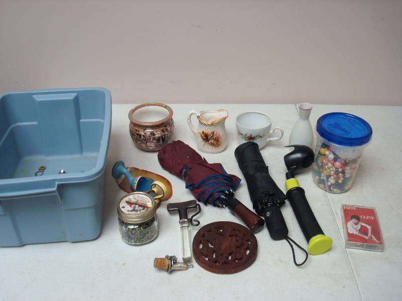 Mix Lot Bin, Craft Beads...