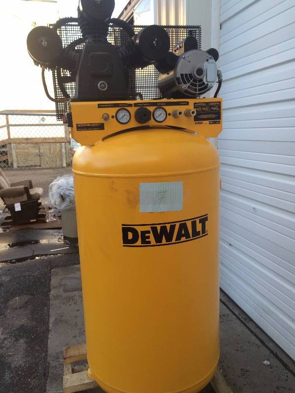lot 7 image: Dewalt DXCMLA4708065 4.7-HP 80-Gallon Single-Stage Air Compressor