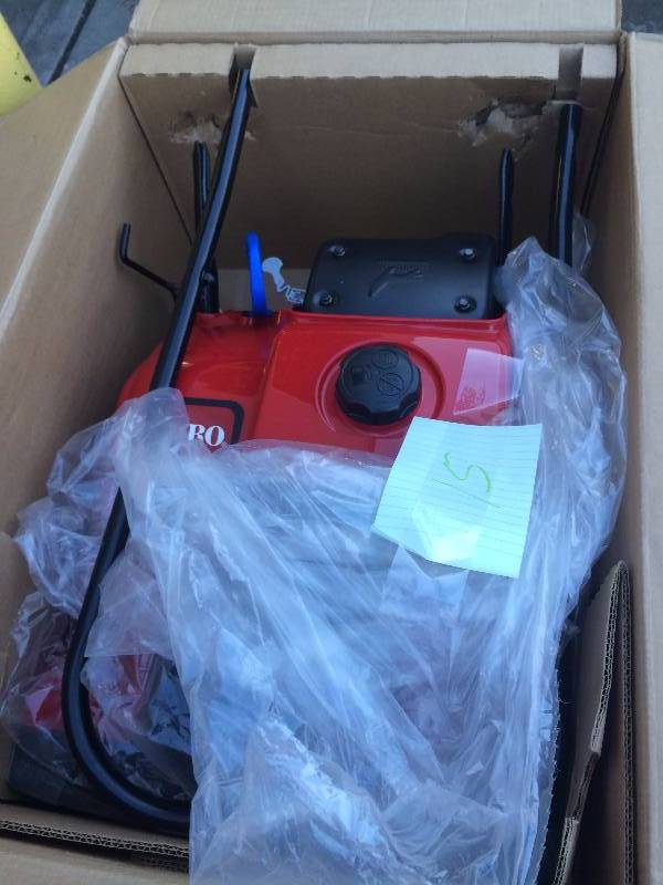 lot 15 image: Toro Power Clear 518 ZE 18 in. Single-Stage Gas Snow Blower New